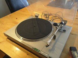 Vintage Sony Turntable + Sony Amp